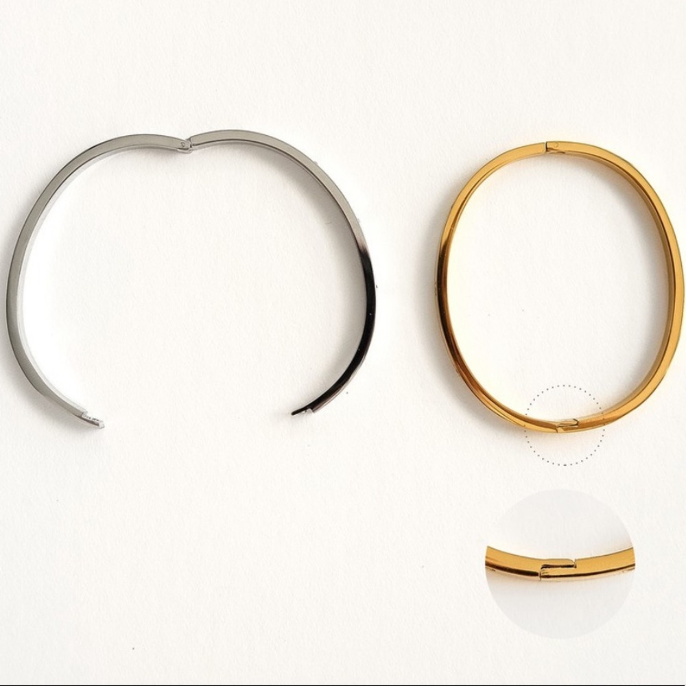 Zirconia Bangle Bracelet | Gold Plated Stainless Steel ( Rose Gold , Gold) - Picture 5 of 7